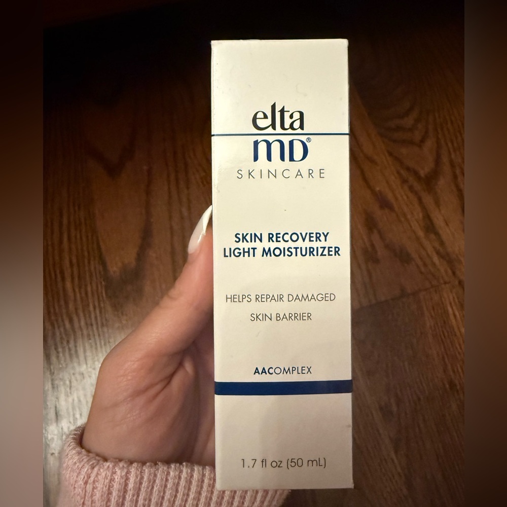 EltaMD Skin Recovery Light Moisturizer